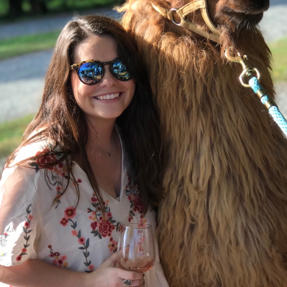 Meet your Posher, Lauren